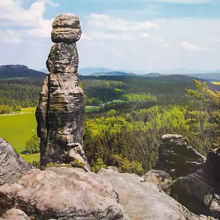 Ferienwohnung-ritscher-in-lichtenhain-1 Apartman